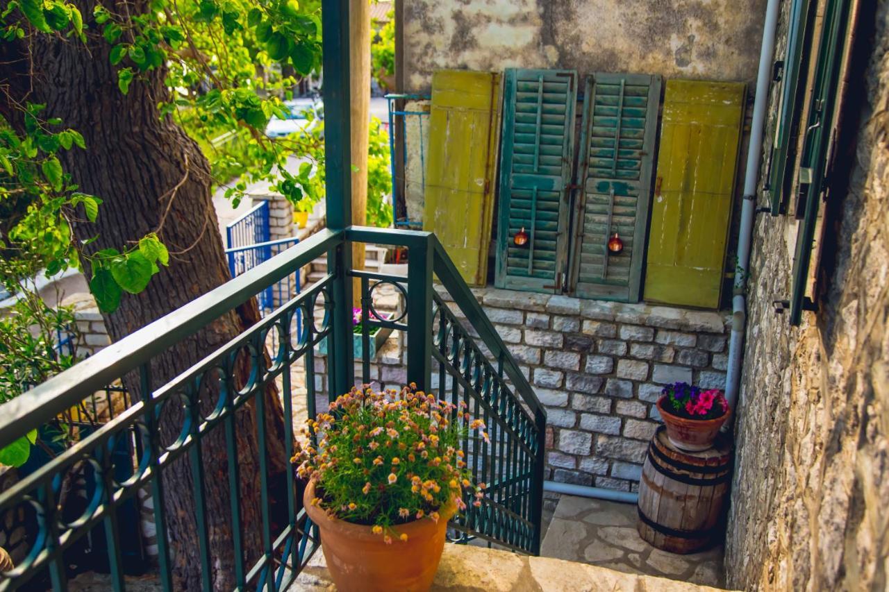 Traditional Guesthouses Xenofon Drymon Exterior foto